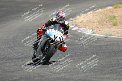 media/Jun-05-2022-WERA (Sun) [[64b01df28d]]/Race 13 senior superbike/